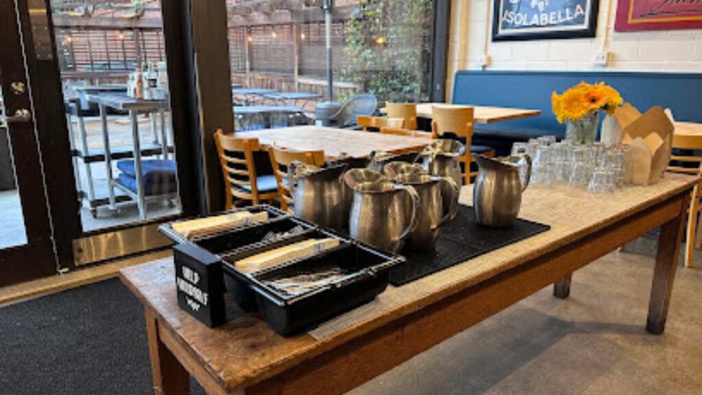 Blackbird Cafe & Bar